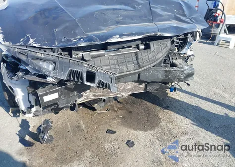 2021 Hyundai Elantra Sel z USA, uszkodzony, nr VIN 5NPLM4AG4MH017624